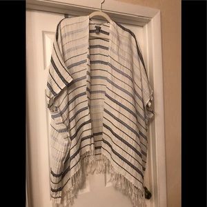 Aerie - Poncho